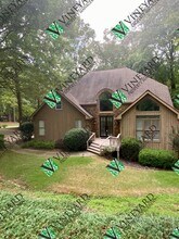 4235 Loch Highland Pkwy NE in Roswell, GA - Building Photo - Building Photo
