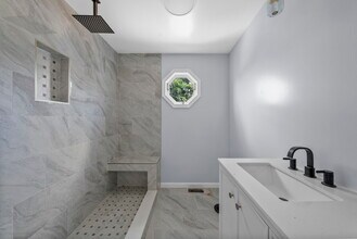 3 Park Pl in Helmetta, NJ - Foto de edificio - Building Photo