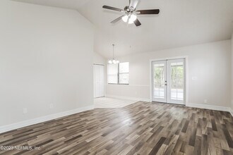 3854 English Colony Dr S in Jacksonville, FL - Building Photo - Building Photo