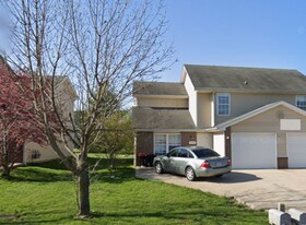 1516-1518-1518 Citadel Dr in Columbia, MO - Building Photo