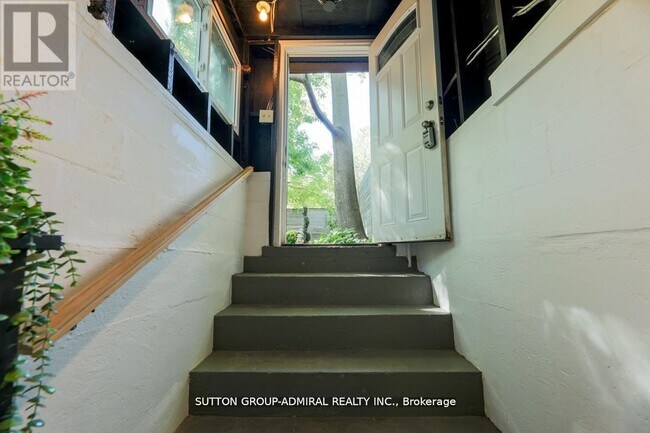 70 Carlaw Ave in Toronto, ON - Building Photo - Building Photo