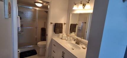 10600 S Ocean Dr in Jensen Beach, FL - Building Photo - Building Photo