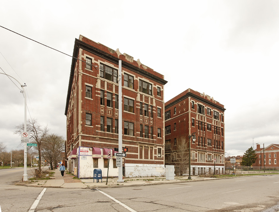 Palmer Park Garden Apartments in Highland Park, MI - Building Photo