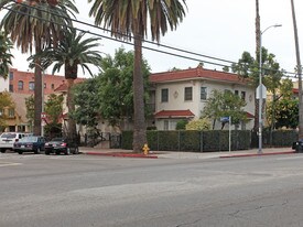 1859 N Gramercy Pl in Los Angeles, CA - Building Photo