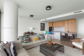 8701 Collins Ave in Surfside, FL - Building Photo - Building Photo