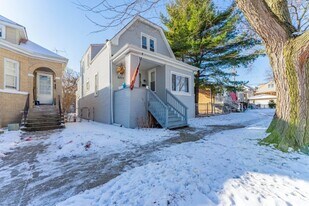 6337 W Patterson Ave, Unit 6337 W Patterson Ave #2 in Chicago, IL - Building Photo