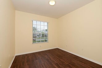 522 SW Indian Key Dr in Port St. Lucie, FL - Building Photo - Building Photo