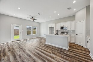 4211 Faulkner St in Houston, TX - Building Photo