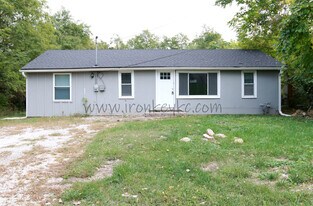 5231 N Merrimac Ave in Kansas City, MO - Building Photo