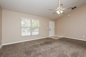 914 Arbor Hill Cir in Minneola, FL - Building Photo - Building Photo