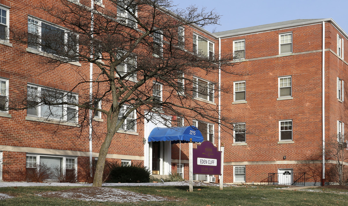 Eden Cliff Apartmens in Cincinnati, OH - Foto de edificio