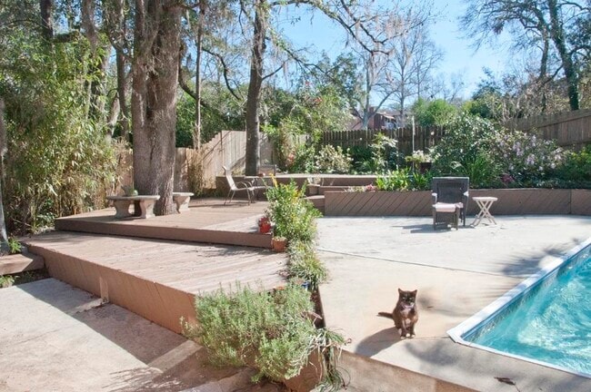 2983 Bay Shore Dr in Tallahassee, FL - Building Photo - Building Photo