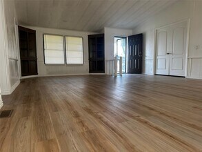 7433 Grubbs Rd in Aubrey, TX - Building Photo - Building Photo