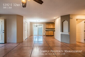 5392 E 32nd St in Tucson, AZ - Building Photo - Building Photo
