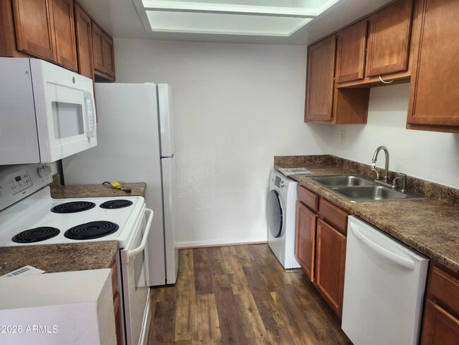 16602 N 25th St in Phoenix, AZ - Building Photo - Building Photo