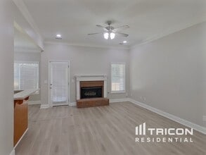 4201 Pine Hill Dr in Loganville, GA - Building Photo - Building Photo