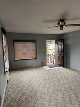 2121 Cherry Ave in Alliance, OH - Foto de edificio - Building Photo