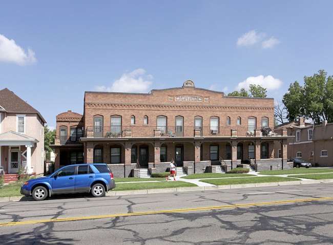 215-219 Broadway Ave in Pueblo, CO - Building Photo - Building Photo