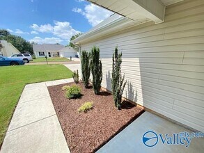 222 Iron Wood Ct in Madison, AL - Building Photo - Building Photo