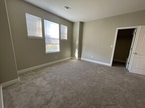 964 Maplegate Ct in Concord, CA - Building Photo - Building Photo