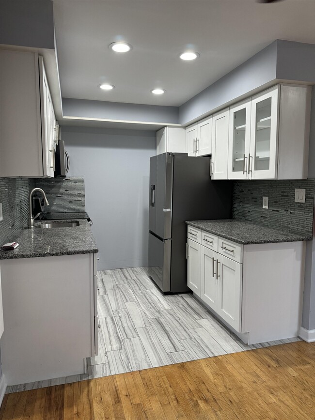 6715 Polk St in Guttenberg, NJ - Building Photo - Building Photo
