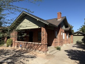 1636 E Pinchot Ave in Phoenix, AZ - Building Photo - Building Photo