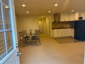 6427 Walcott Ln, Unit Complete Apartment on bas in Frederick, MD - Building Photo