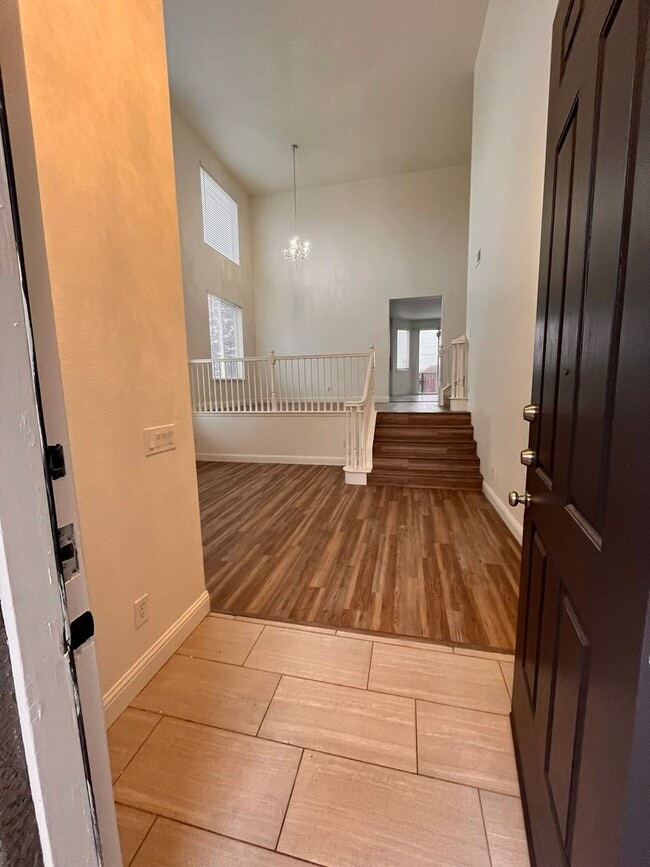 4333 Peninsula Dr in Modesto, CA - Building Photo - Building Photo