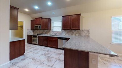305 Rocky Pine Rd in McKinney, TX - Building Photo - Building Photo