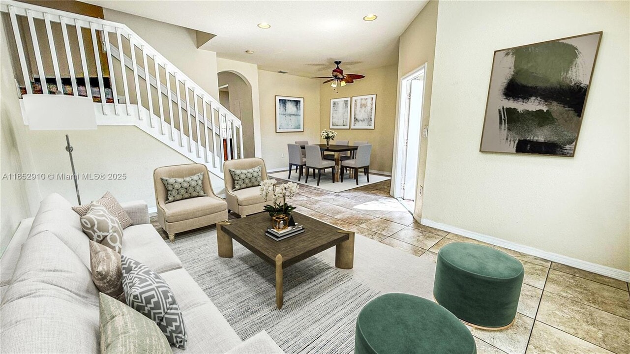 3361 Merrick Ln in Margate, FL - Building Photo