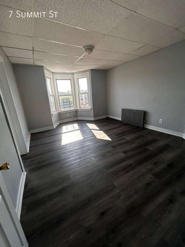 property at 7 Summit St