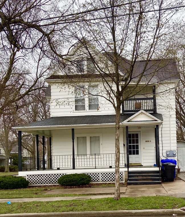 1003 N Division St, Unit DIVISION- LOWER