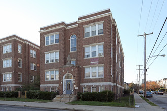 Art Apartments in Philadelphia, PA - Building Photo - Building Photo