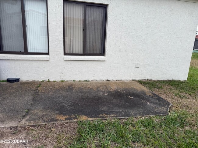 604 Robin Rd in Ormond Beach, FL - Building Photo - Building Photo