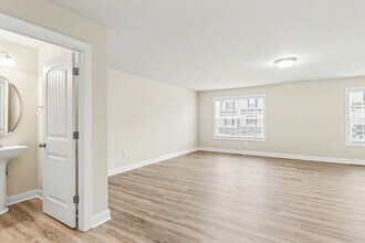 813 Spring Rock Ct in Mechanicsburg, PA - Building Photo - Building Photo