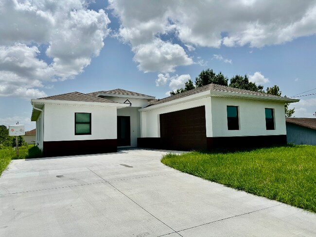 property at 1313 Floyd Ave S