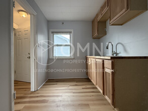 19361 Moenart St-Unit -2 in Detroit, MI - Building Photo - Building Photo