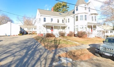 19 Robinson St in South Portland, ME - Building Photo - Building Photo