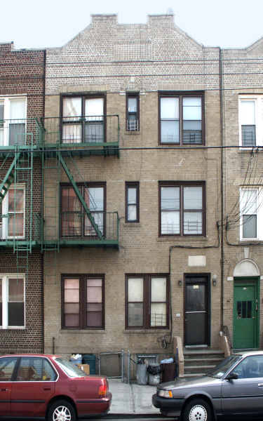 602 Maple St in Brooklyn, NY - Building Photo