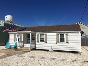 104 7th Ave in Seaside Heights, NJ - Building Photo - Building Photo