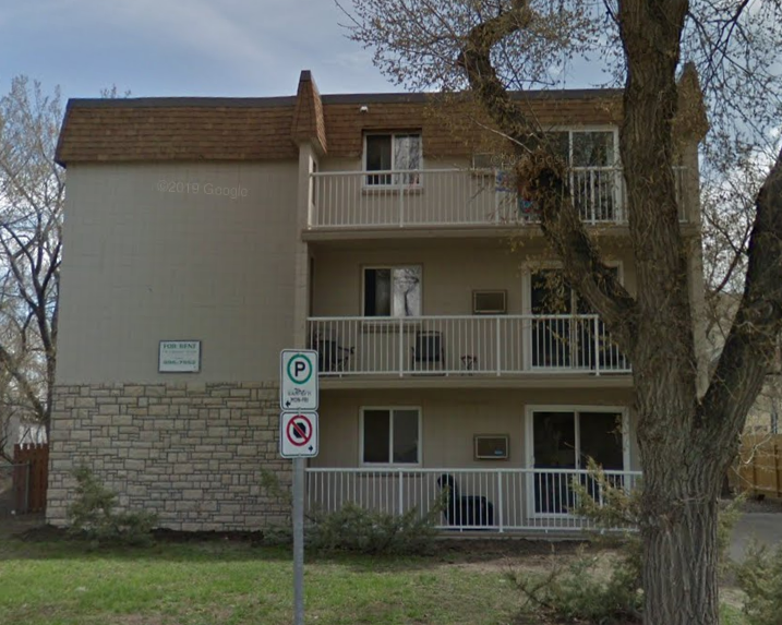 1855 Rae St in Regina, SK - Building Photo