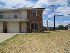 2310 Wildewood Dr in Harker Heights, TX - Foto de edificio - Building Photo