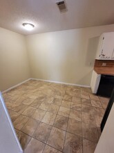 104 E Truman Ave in Copperas Cove, TX - Building Photo - Building Photo