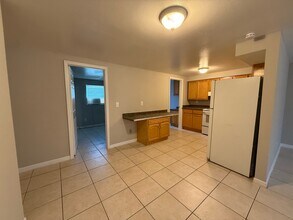 2905 Parker Ave in Ft. Myers, FL - Building Photo - Building Photo