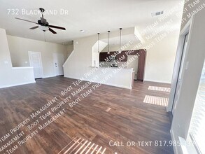 732 Blackland dr in Venus, TX - Building Photo - Building Photo