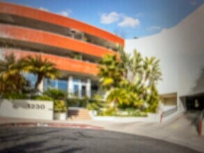 1230 Horn Ave, Unit 306 in West Hollywood, CA - Building Photo - Building Photo