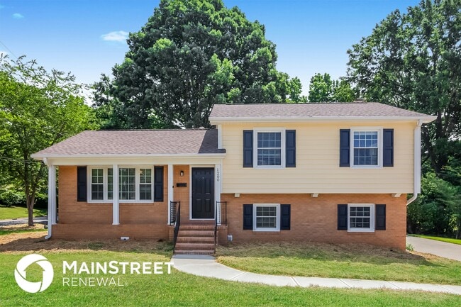 property at 1200 Castlegate Dr