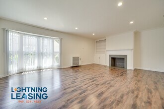 1627-1623 Normandie Ave in Los Angeles, CA - Building Photo - Building Photo