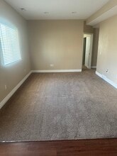 830 Oxford Dr, Unit Basement Apartment in North Salt Lake, UT - Building Photo - Building Photo