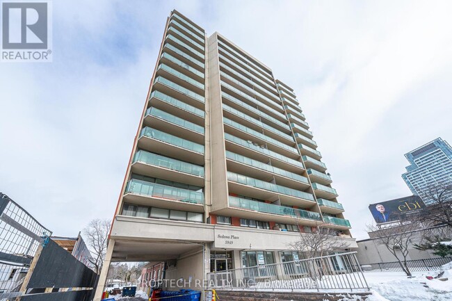 5949-5949 Yonge St